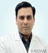 Dr. Amit Handa
