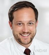 Dr. med. Julian Kricheldorff