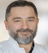 Dr. Murat Beksan